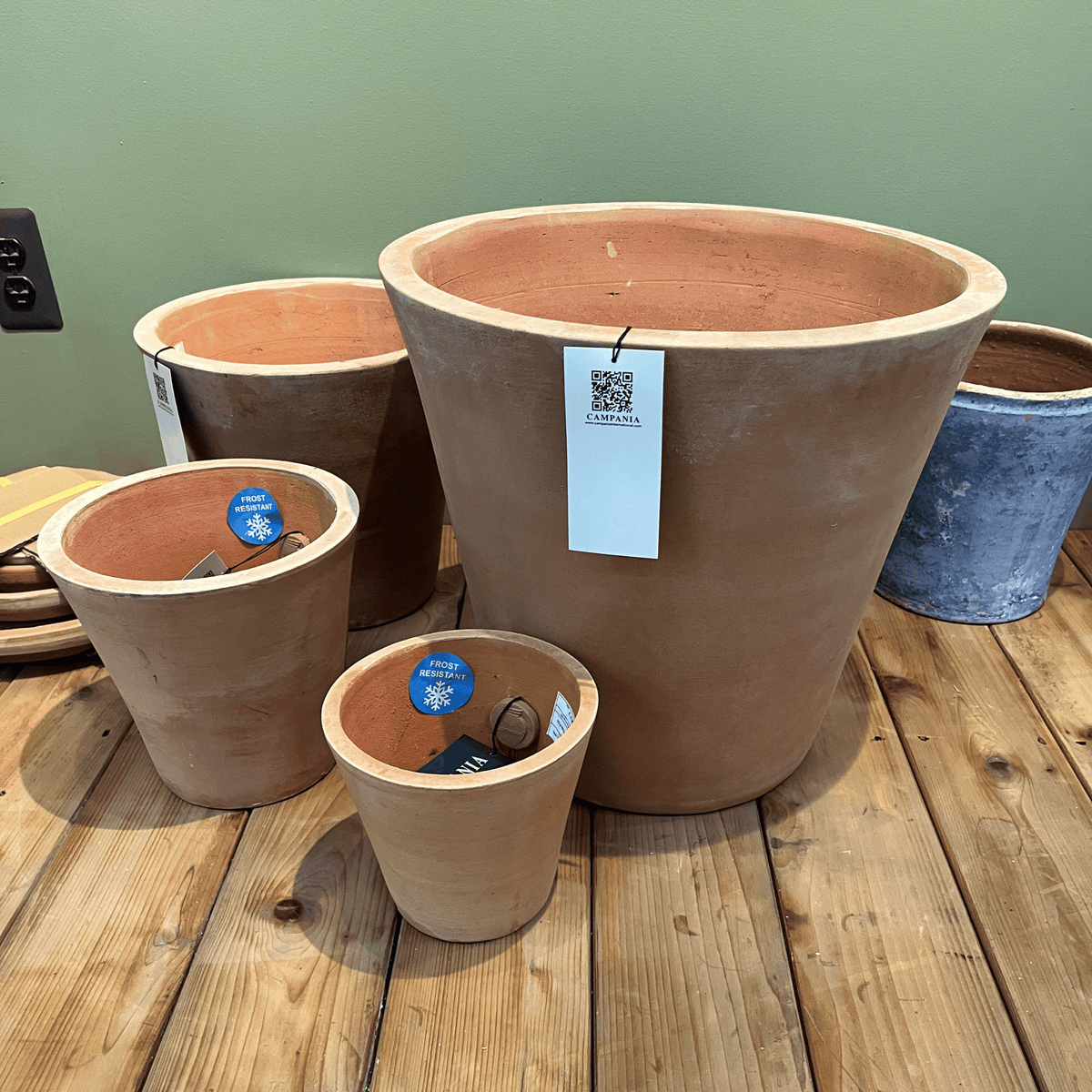 Alicia Planter - Terra Cotta