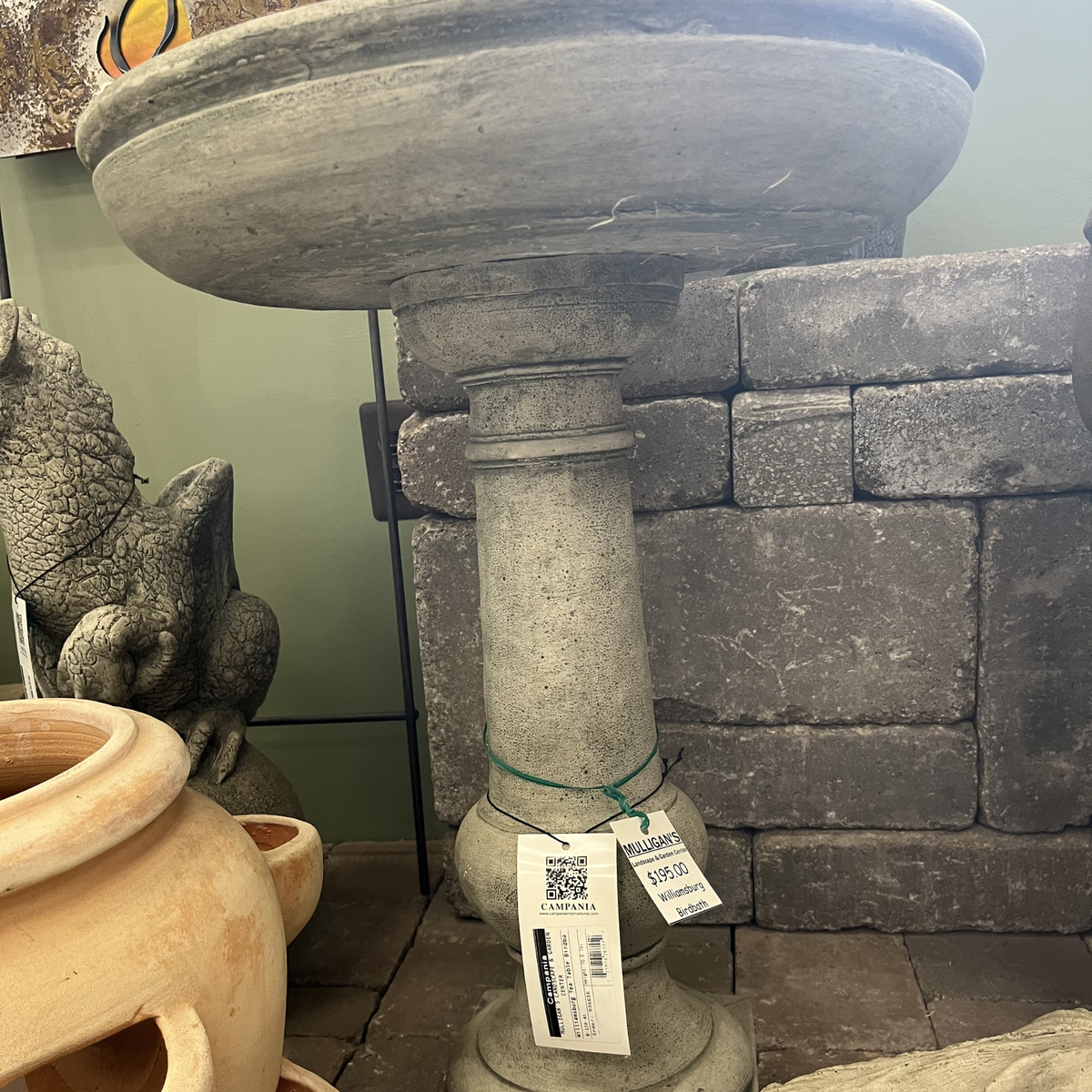 Williamsburg Tea Table Birdbath