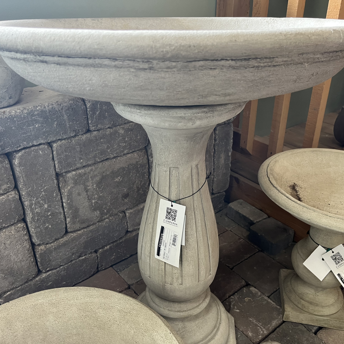 Wyndmoor Birdbath